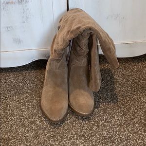 Tall scrunch leg heeled boots